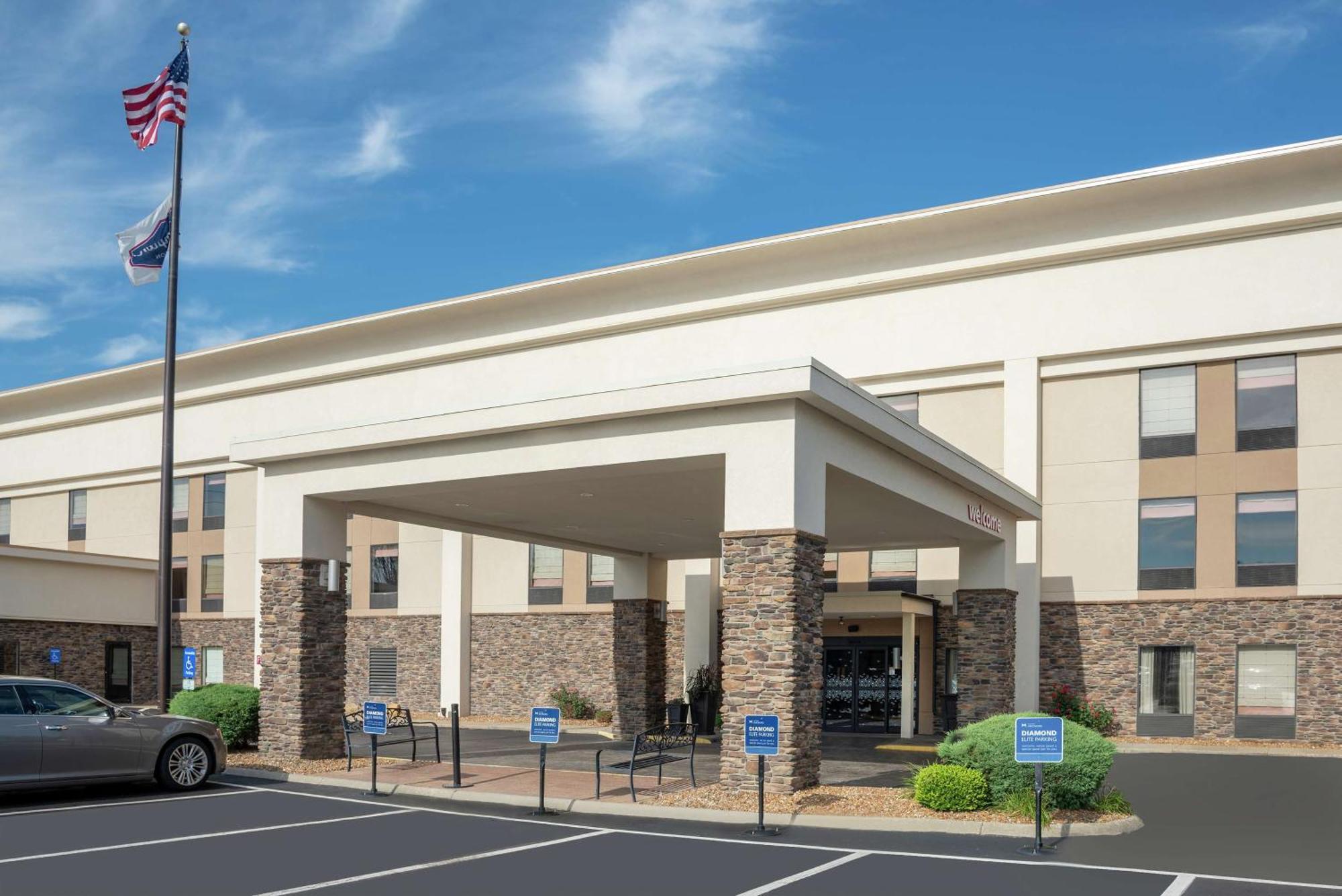 Hampton Inn Kent/Akron Area Exterior photo